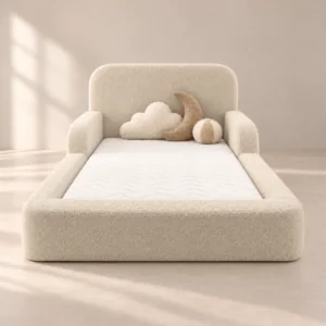 Kinderbett Lumi – gepolstertes Bodenbett mit hoher Lehne